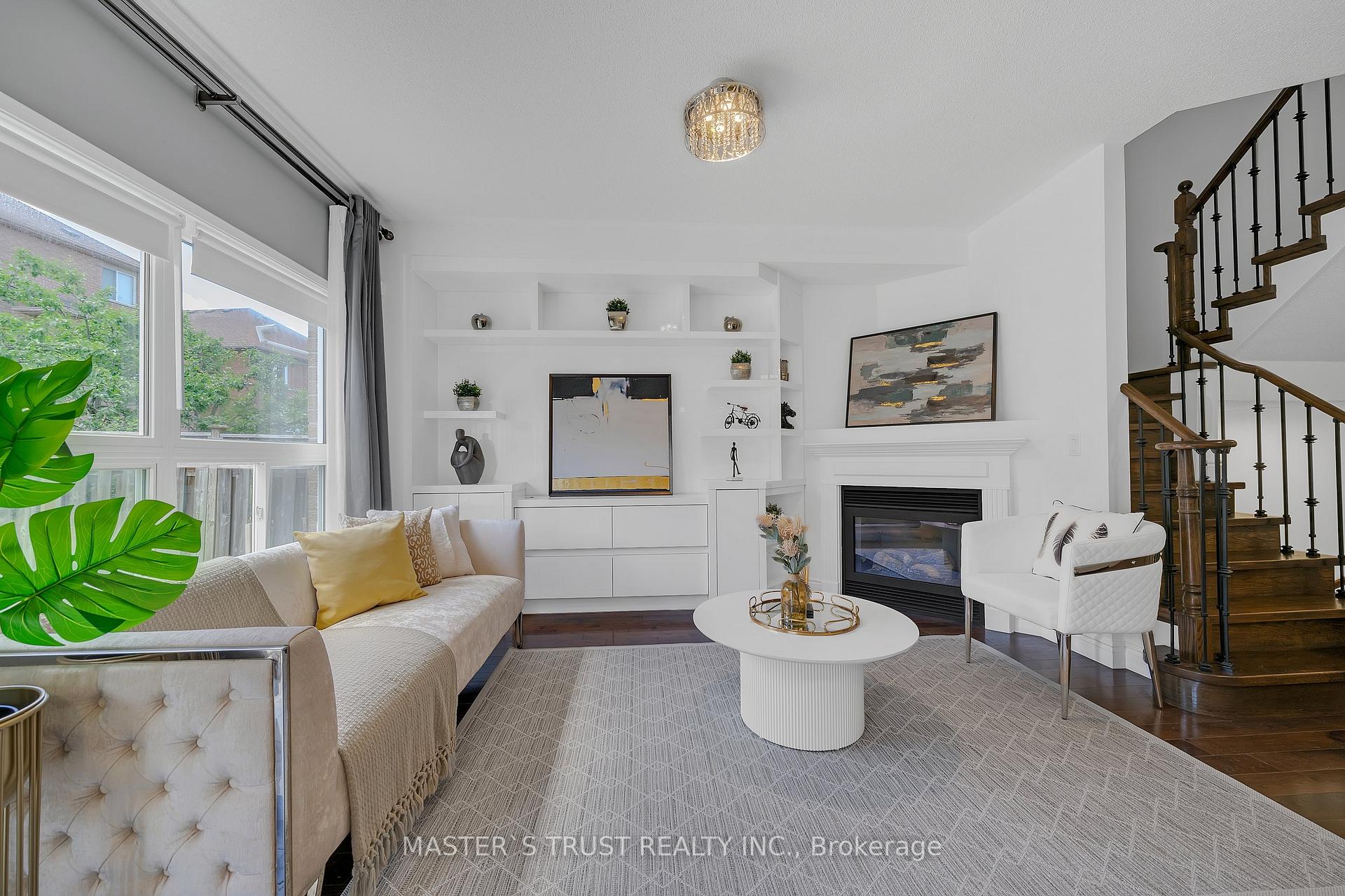 Photo 14 of 418 The Bridle Walk, Markham, Berczy — HOMEH