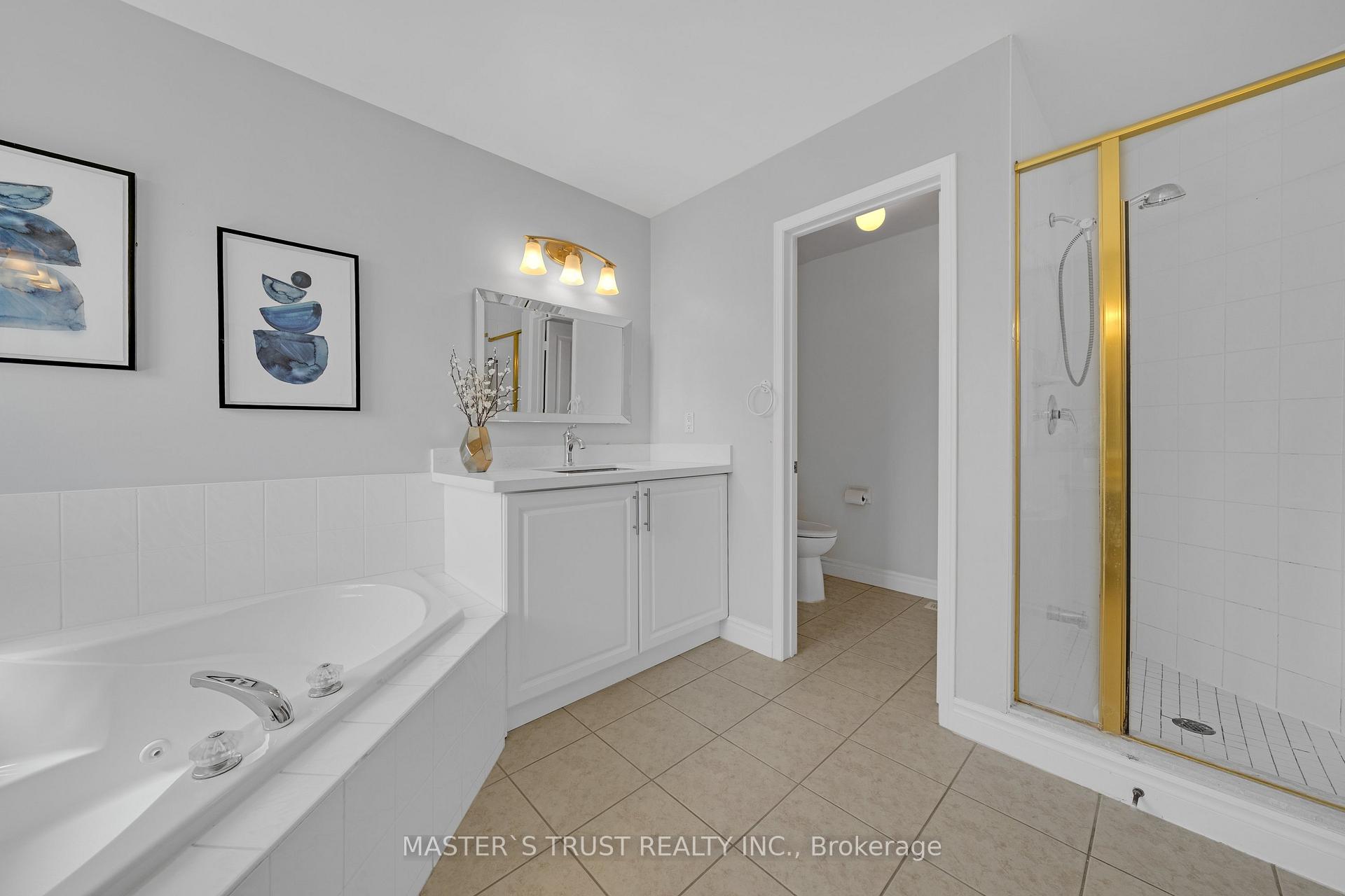 Photo 31 of 418 The Bridle Walk, Markham, Berczy — HOMEH