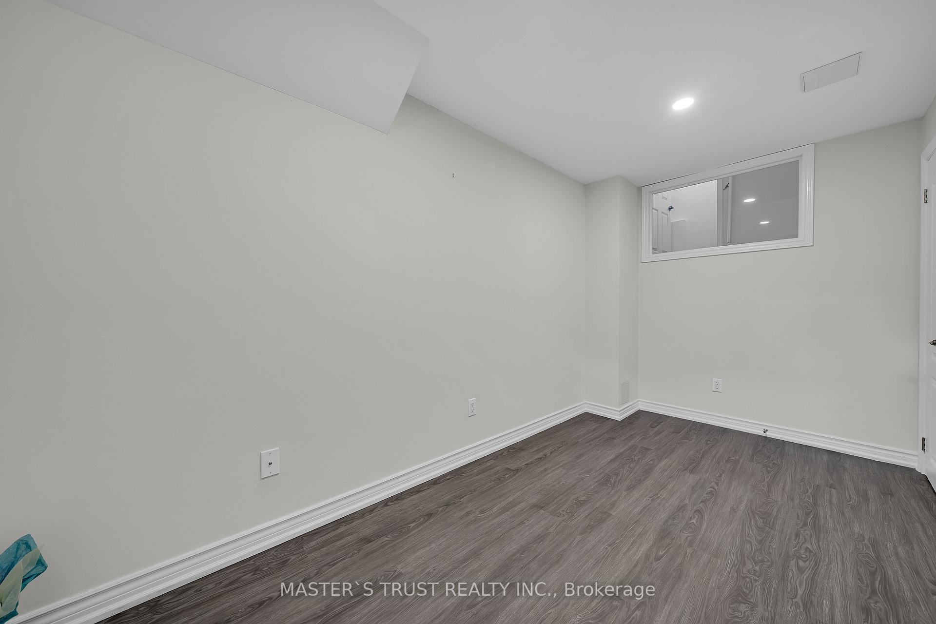 Photo 47 of 418 The Bridle Walk, Markham, Berczy — HOMEH