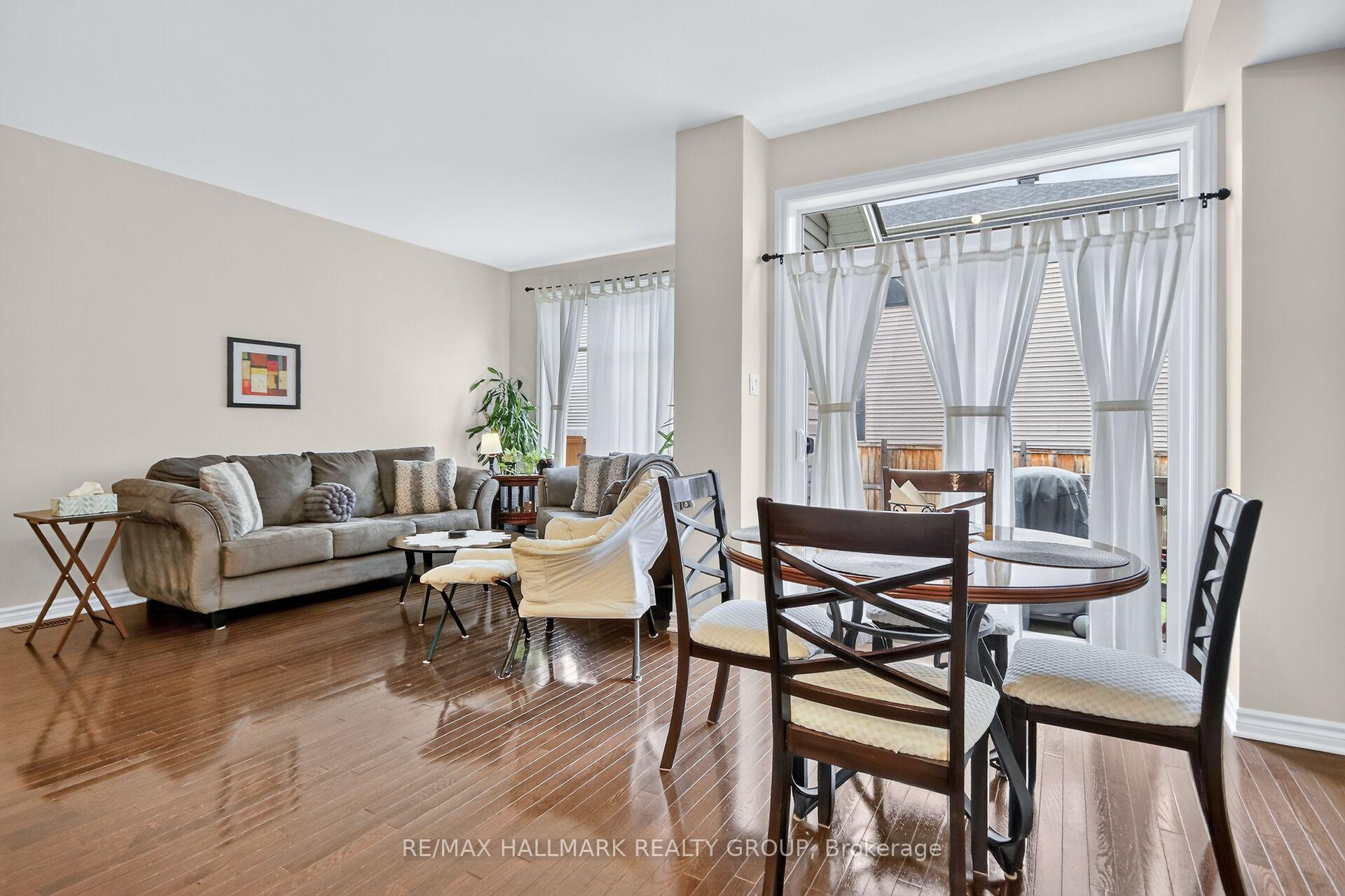 Photo 9 of 357 Barrett Farm Drive, Ottawa, Blossom Park/Kemp Park/Findlay Creek — HOMEH