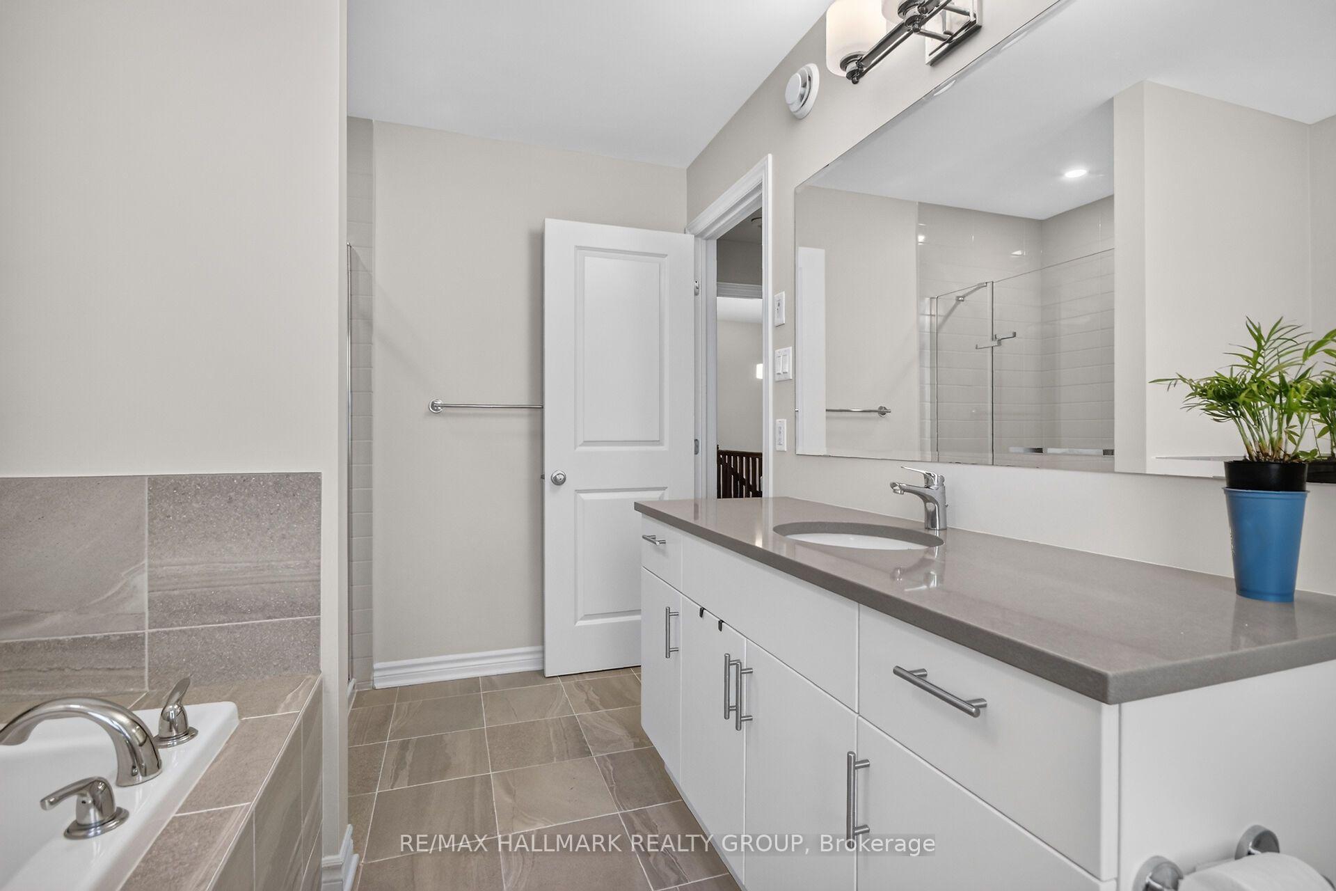 Photo 21 of 357 Barrett Farm Drive, Ottawa, Blossom Park/Kemp Park/Findlay Creek — HOMEH