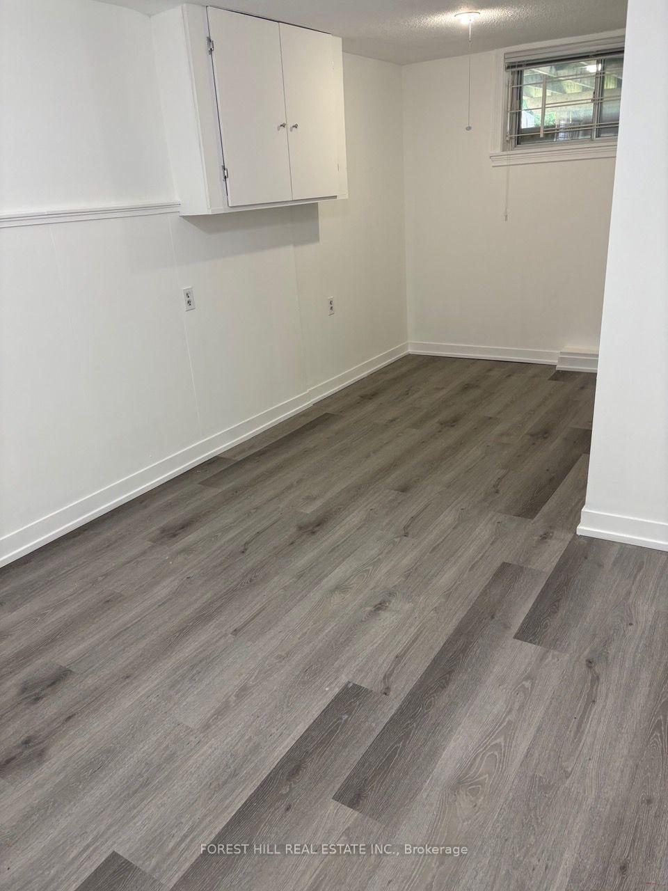 Photo 8 of Unit Lower, 35 McAdam Avenue, North York, Yorkdale-Glen Park — HOMEH