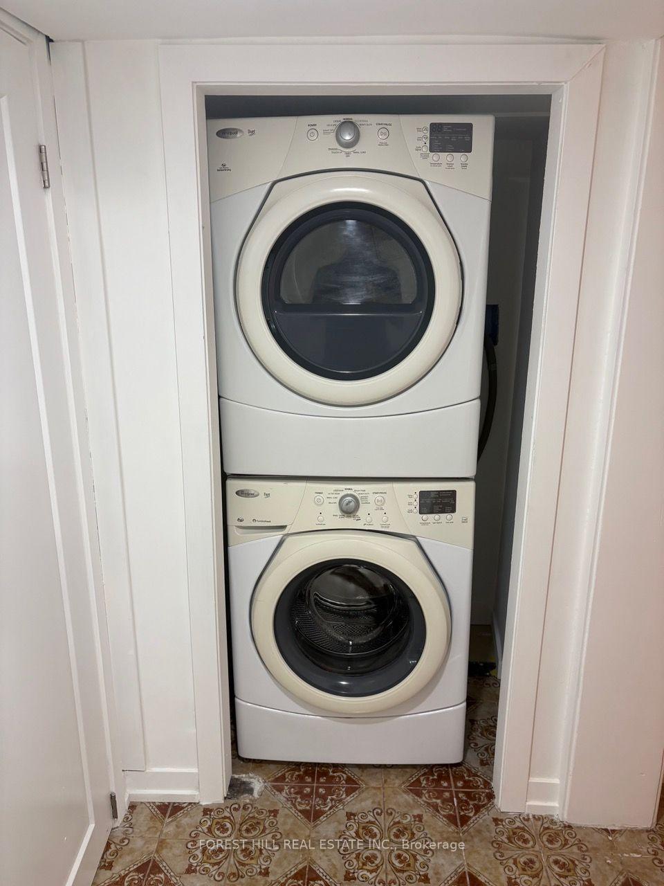 Photo 12 of Unit Lower, 35 McAdam Avenue, North York, Yorkdale-Glen Park — HOMEH