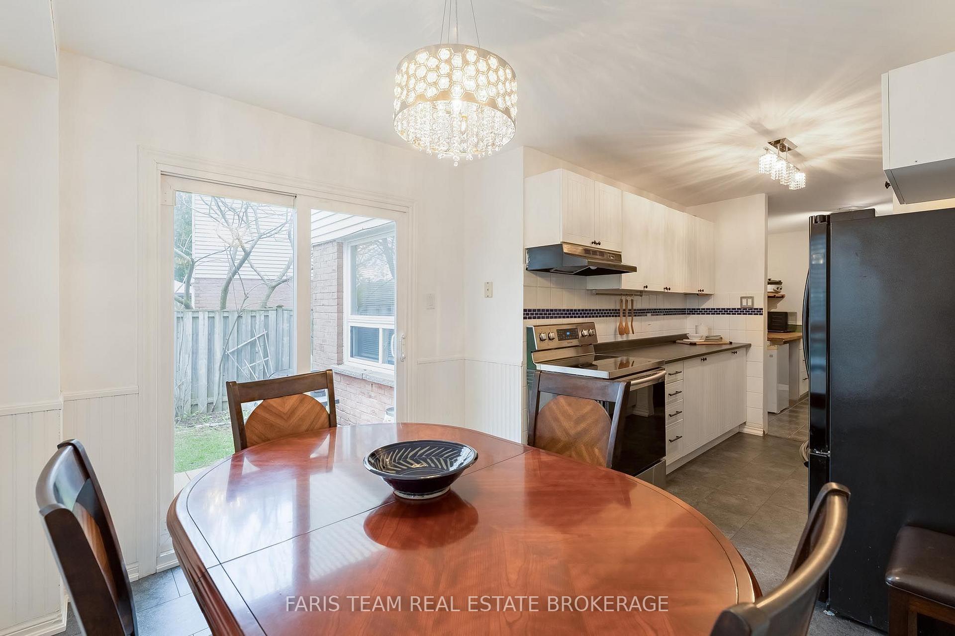 Photo 10 of 44 Hadden Crescent, Barrie, Cundles East — HOMEH