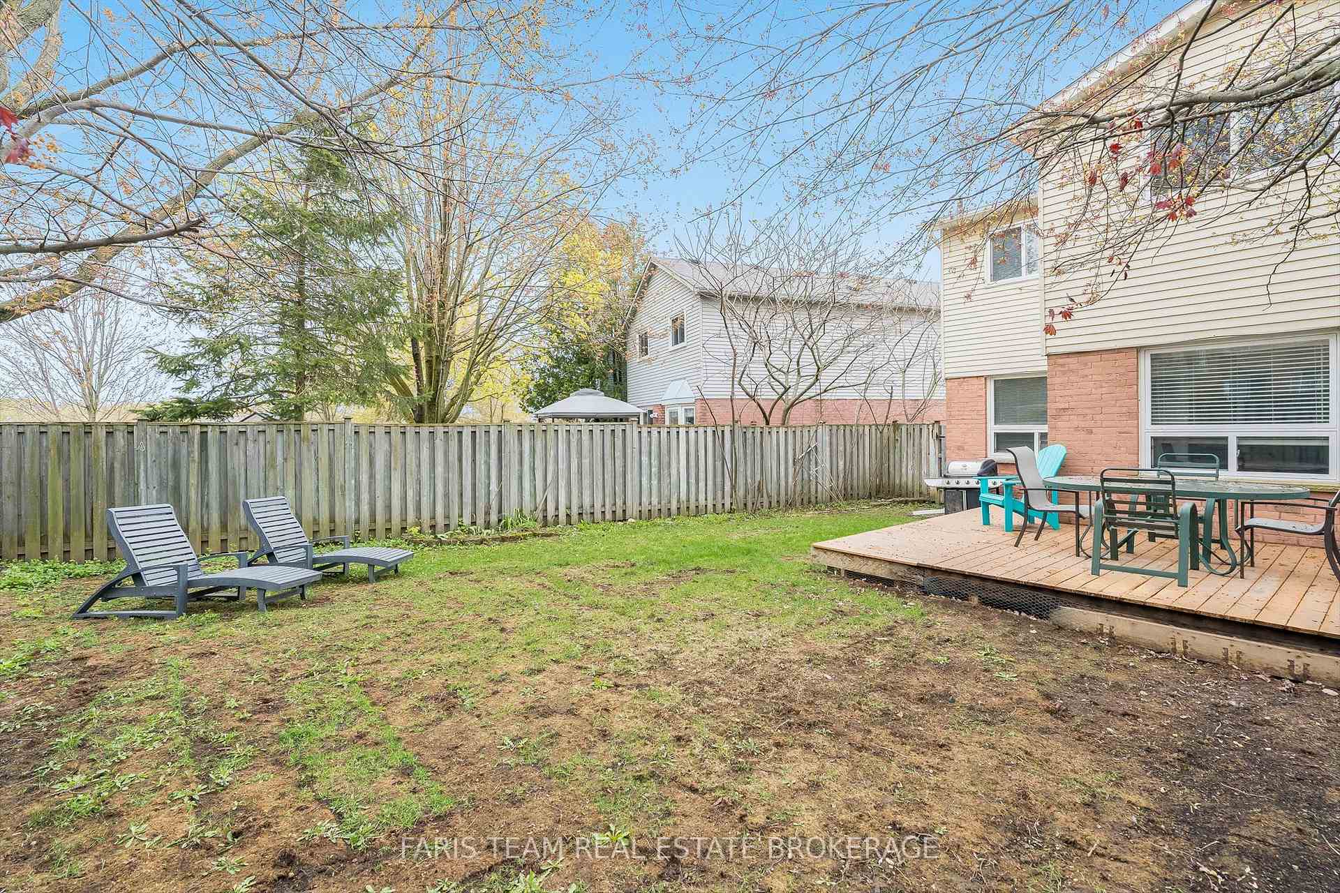 Photo 27 of 44 Hadden Crescent, Barrie, Cundles East — HOMEH