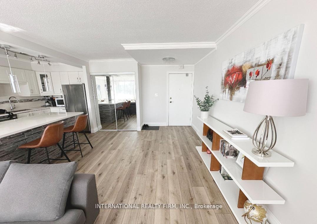 Photo 3 of Unit 408, 2263 Marine Drive, Oakville, Bronte — HOMEH