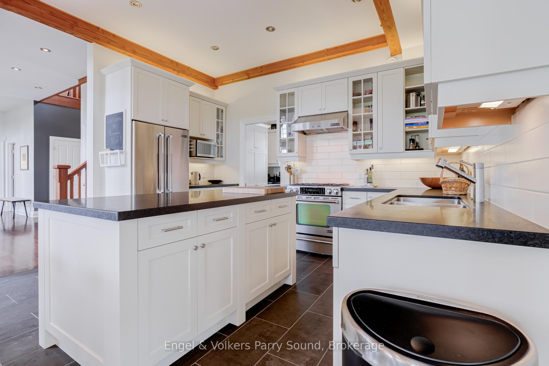 Photo 14 of 22 Beacon Point Drive, Carling — HOMEH