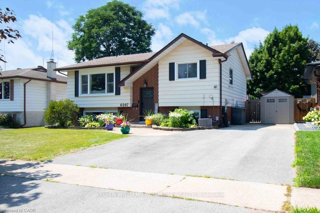 Photo 2 of 6207 Kirkland Drive, Niagara Falls, West Wood — HOMEH
