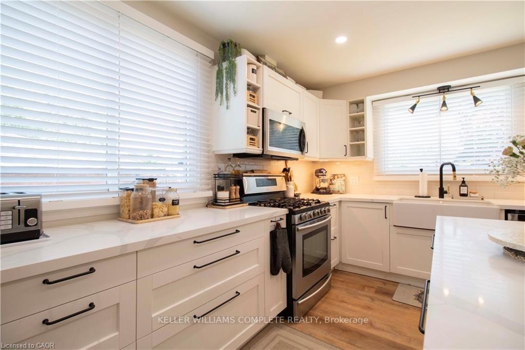 Photo 8 of 6207 Kirkland Drive, Niagara Falls, West Wood — HOMEH