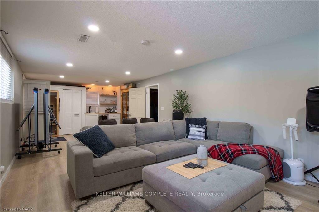Photo 29 of 6207 Kirkland Drive, Niagara Falls, West Wood — HOMEH