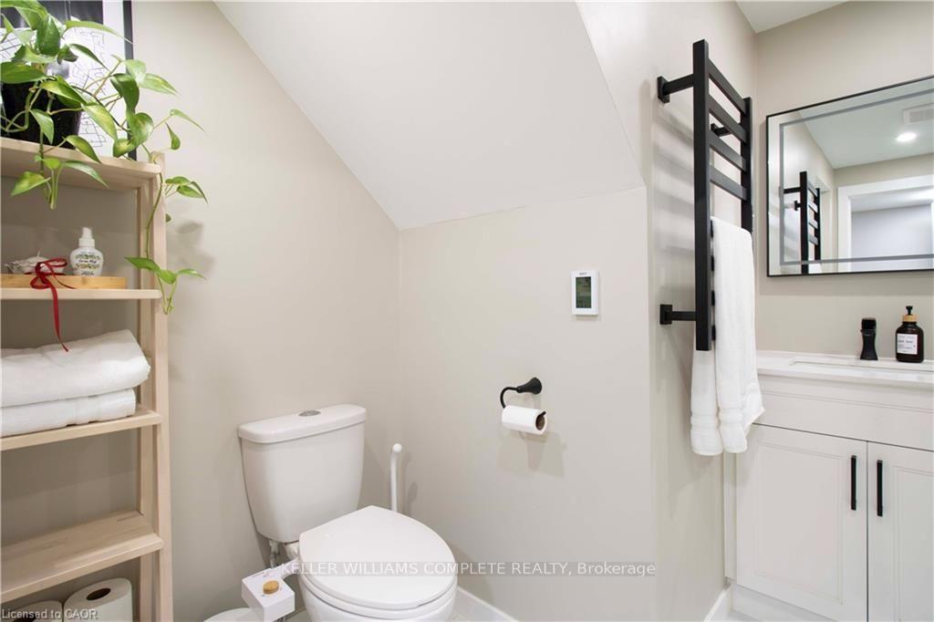 Photo 35 of 6207 Kirkland Drive, Niagara Falls, West Wood — HOMEH