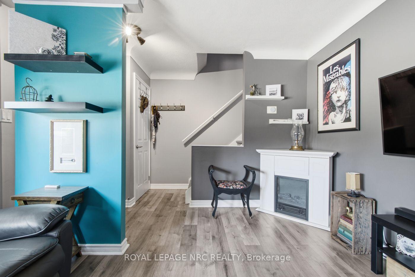 Photo 6 of 71 Wildwood Road, St. Catharines, Port Weller — HOMEH
