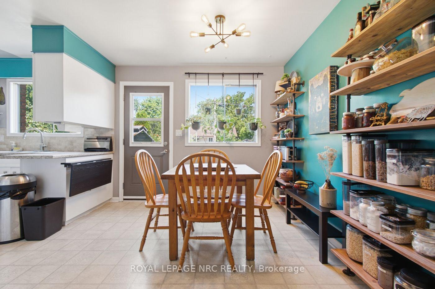 Photo 8 of 71 Wildwood Road, St. Catharines, Port Weller — HOMEH