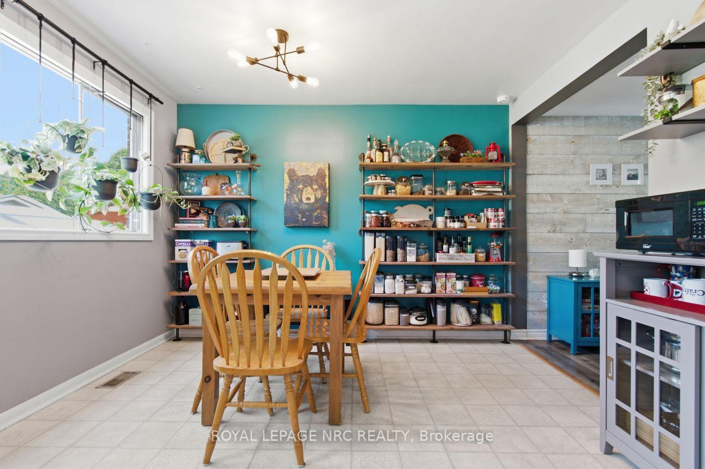 Photo 10 of 71 Wildwood Road, St. Catharines, Port Weller — HOMEH