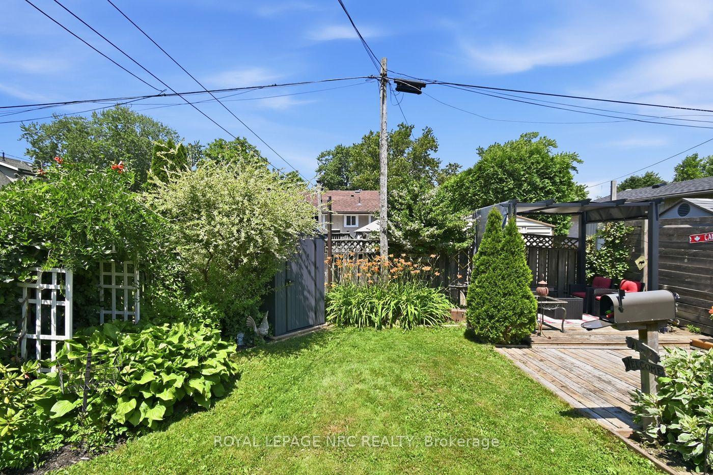 Photo 36 of 71 Wildwood Road, St. Catharines, Port Weller — HOMEH
