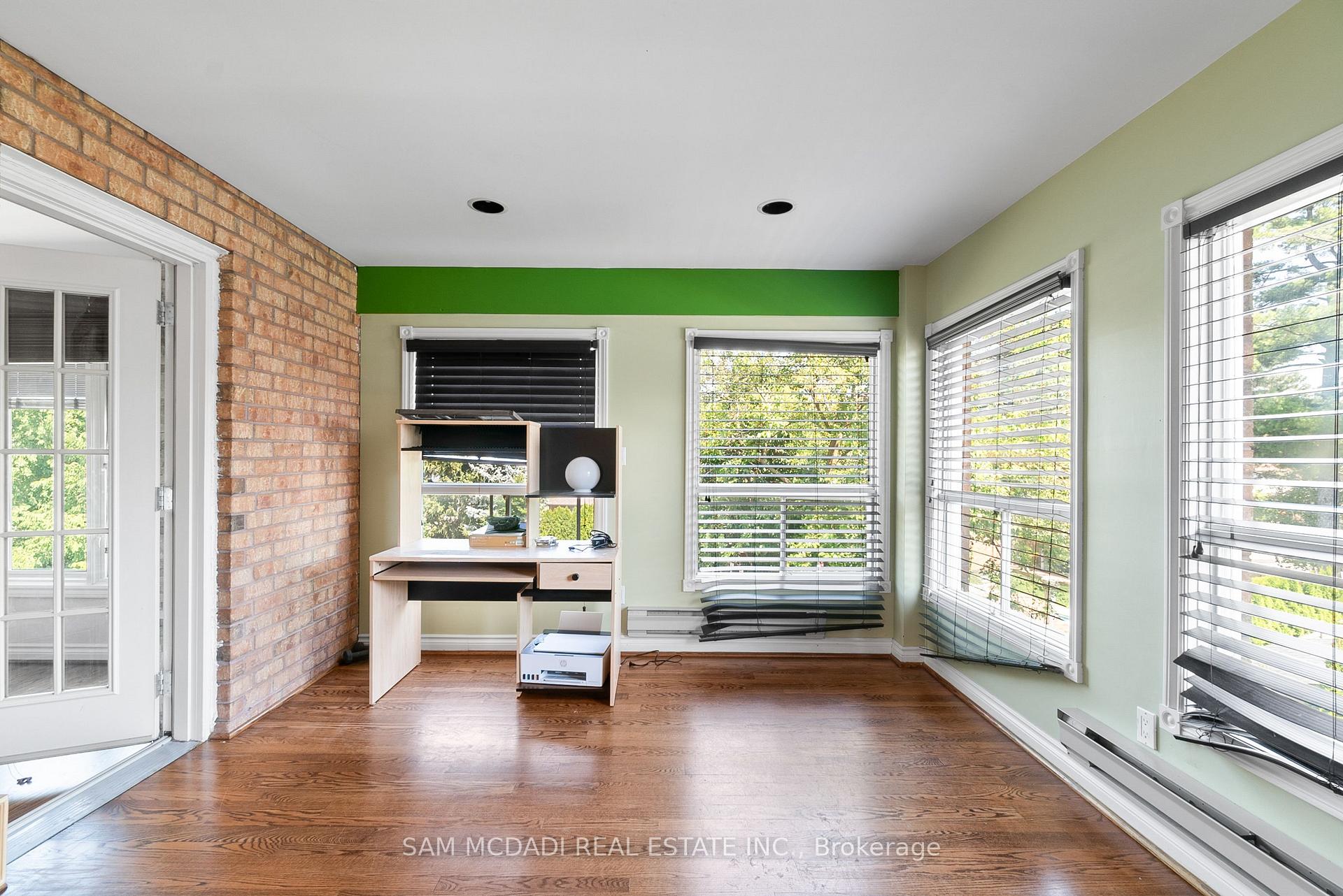 Photo 21 of 2339 Glengarry Road, Mississauga, Erindale — HOMEH