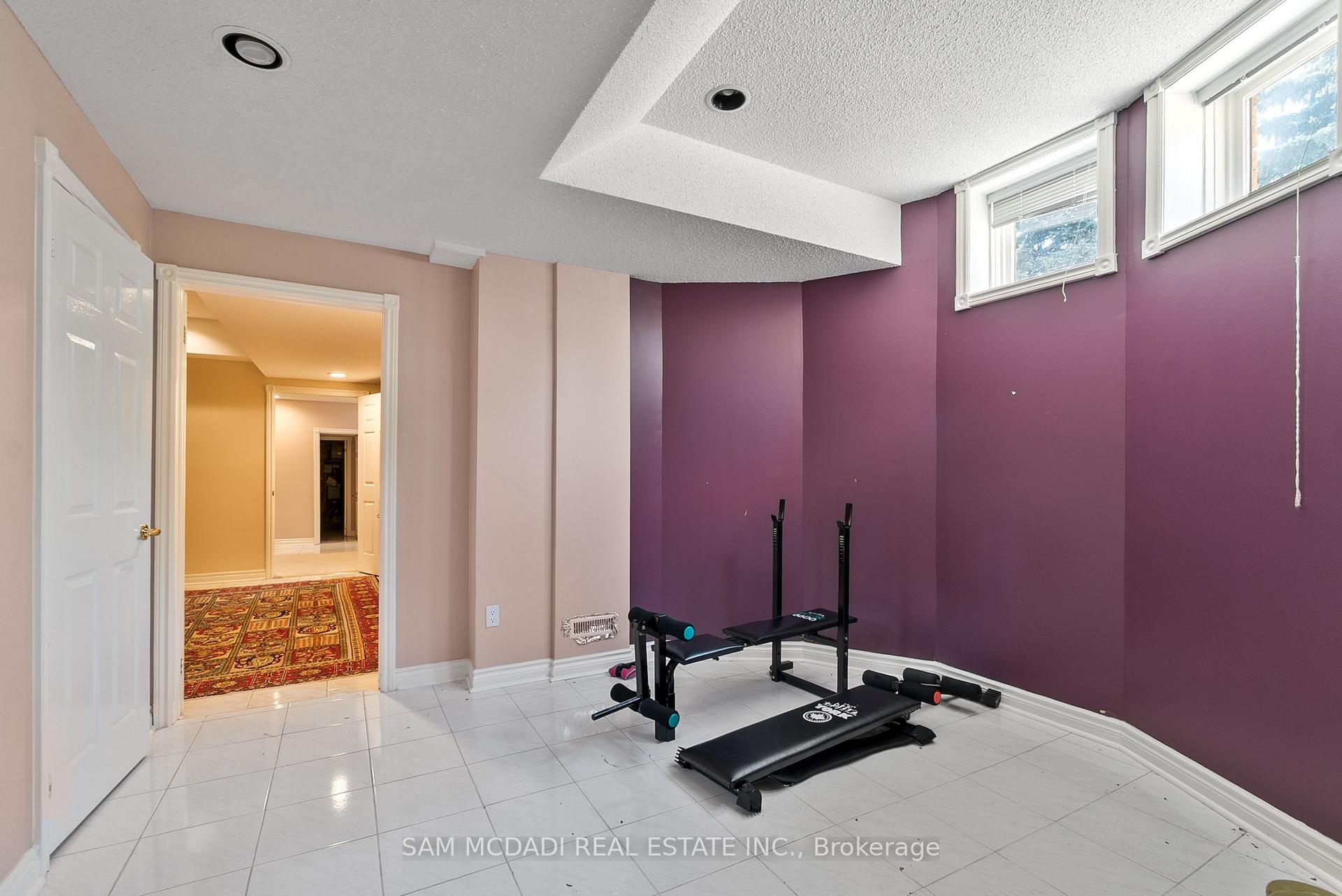Photo 27 of 2339 Glengarry Road, Mississauga, Erindale — HOMEH