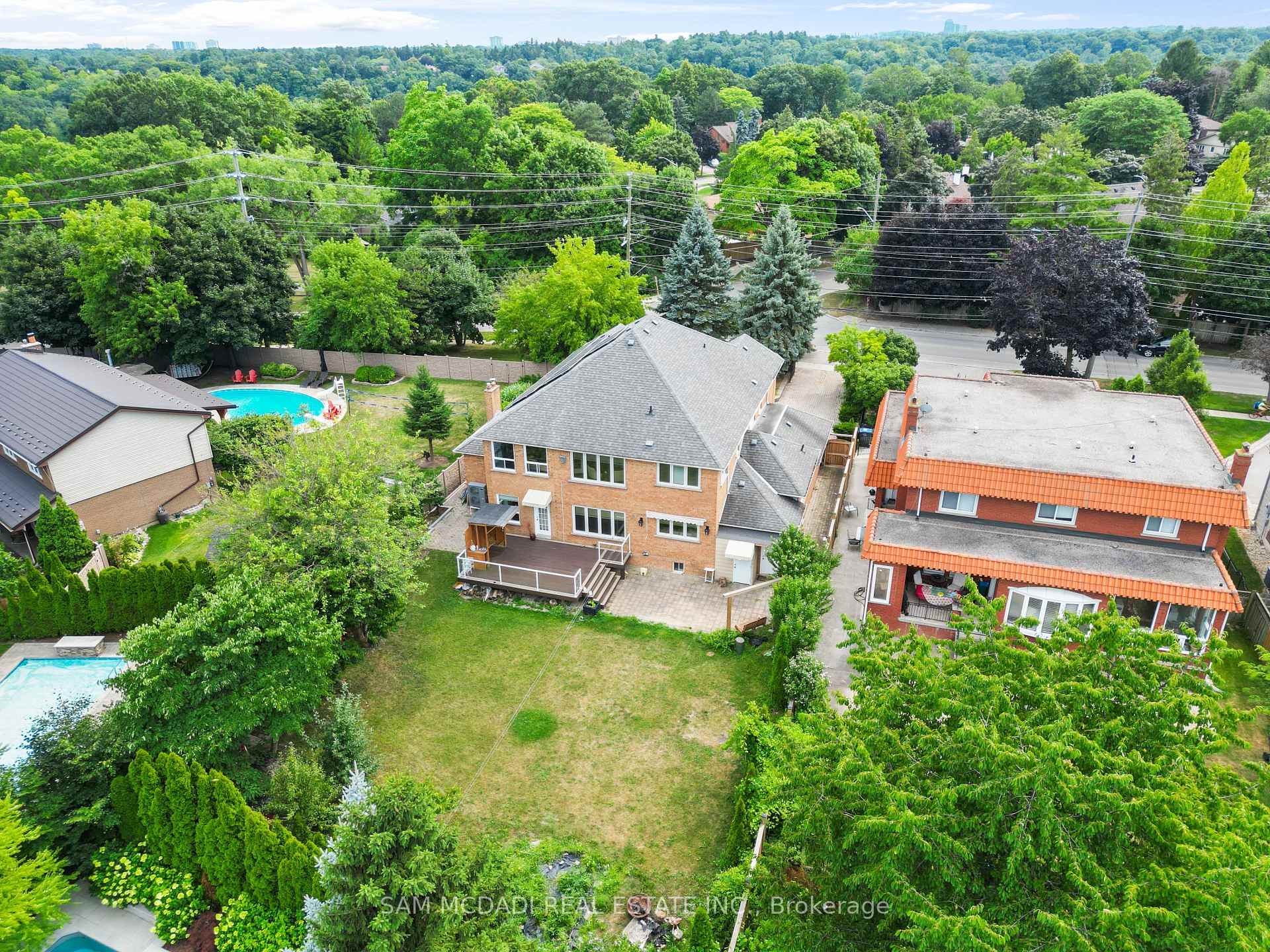 Photo 38 of 2339 Glengarry Road, Mississauga, Erindale — HOMEH
