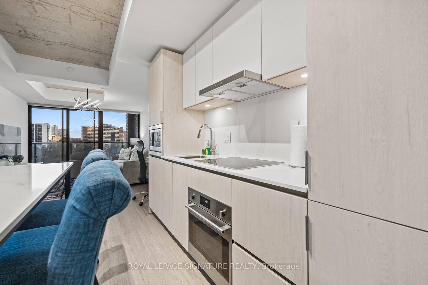 Photo 4 of Unit 406, 47 Mutual St Street, Toronto, Church-Yonge Corridor — HOMEH