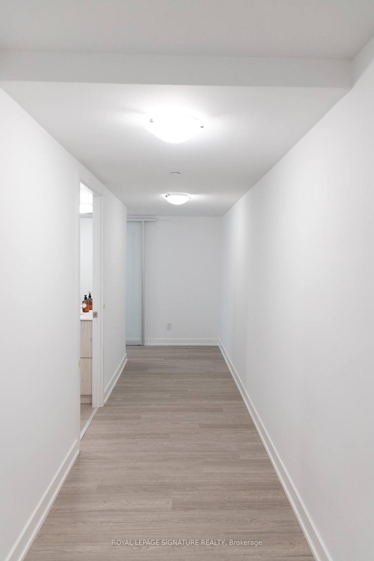 Photo 16 of Unit 406, 47 Mutual St Street, Toronto, Church-Yonge Corridor — HOMEH