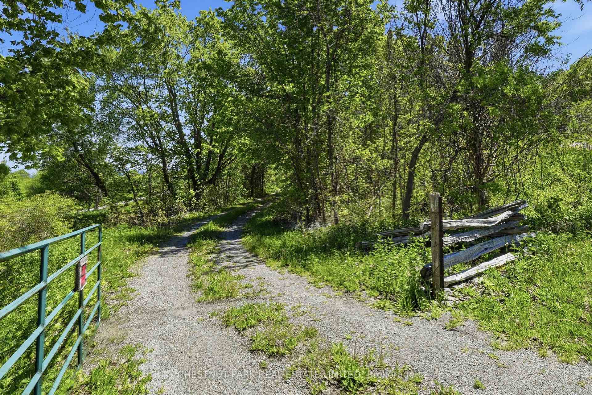 Photo 3 of 4176 County Road 8, Prince Edward County, North Marysburg Ward — HOMEH