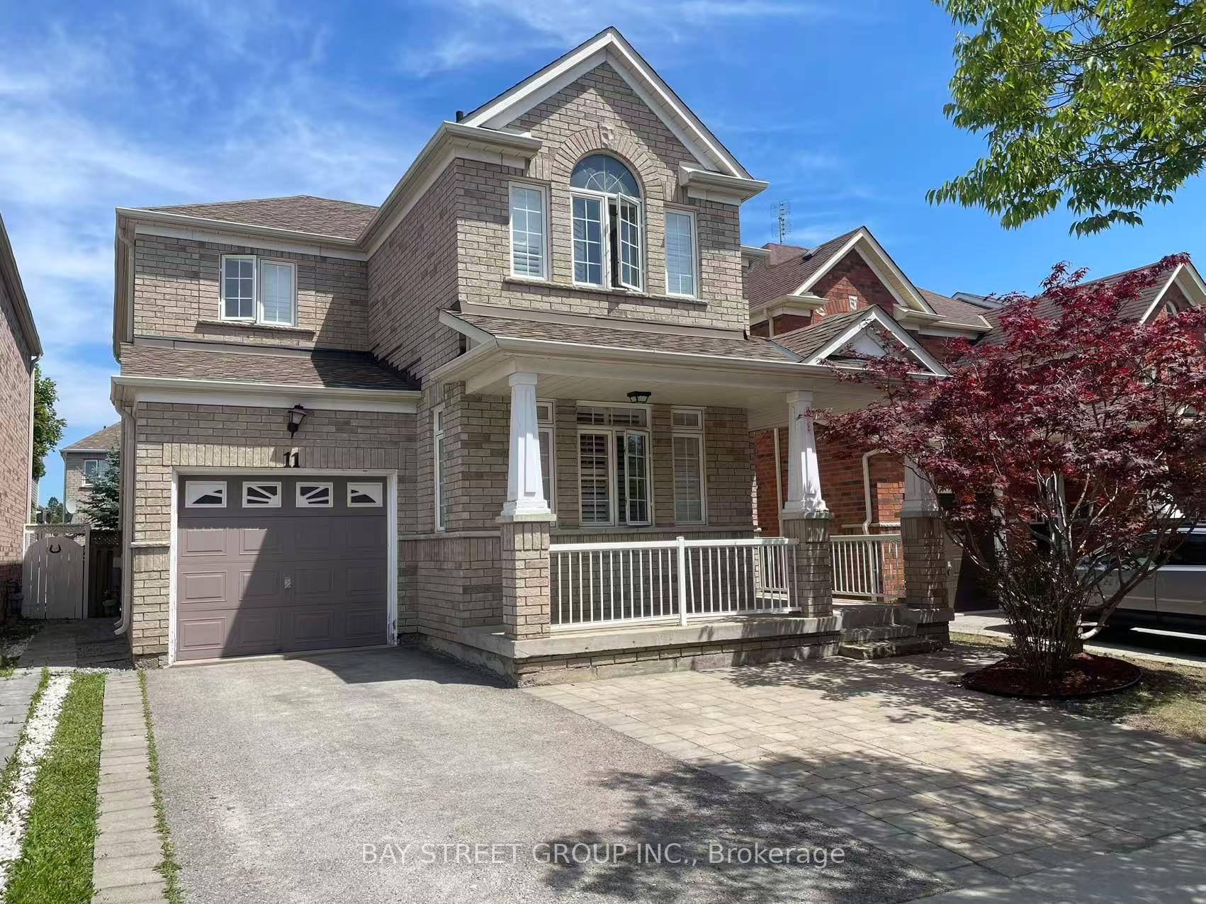 Photo 1 of 11 Belgrave Square, Markham, Berczy — HOMEH