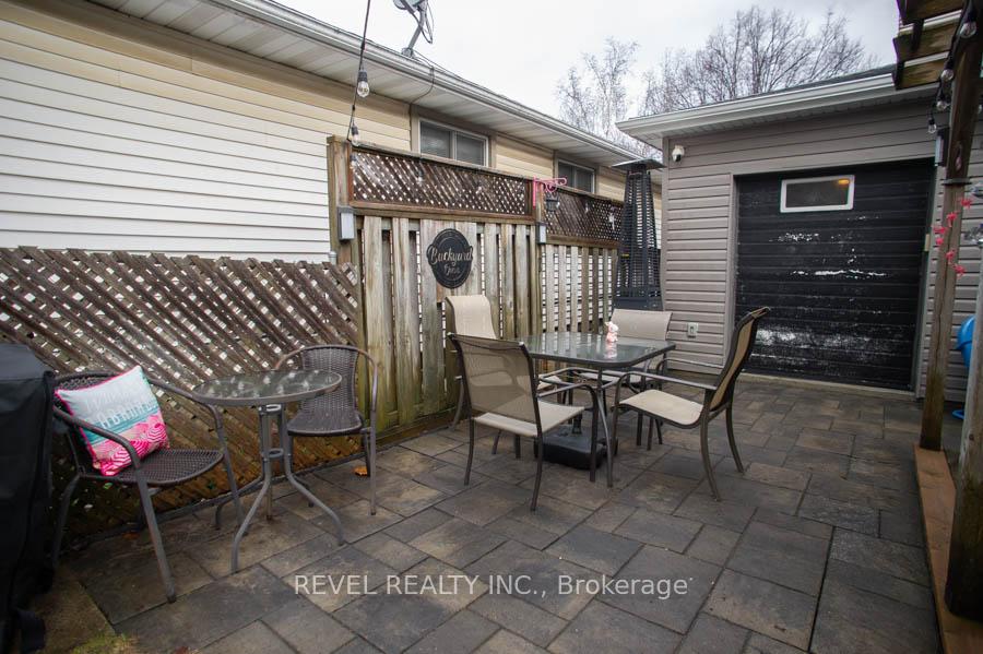 Photo 28 of 102 Century Hill Drive, Kitchener, Country Hills — HOMEH