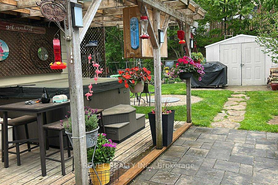 Photo 29 of 102 Century Hill Drive, Kitchener, Country Hills — HOMEH