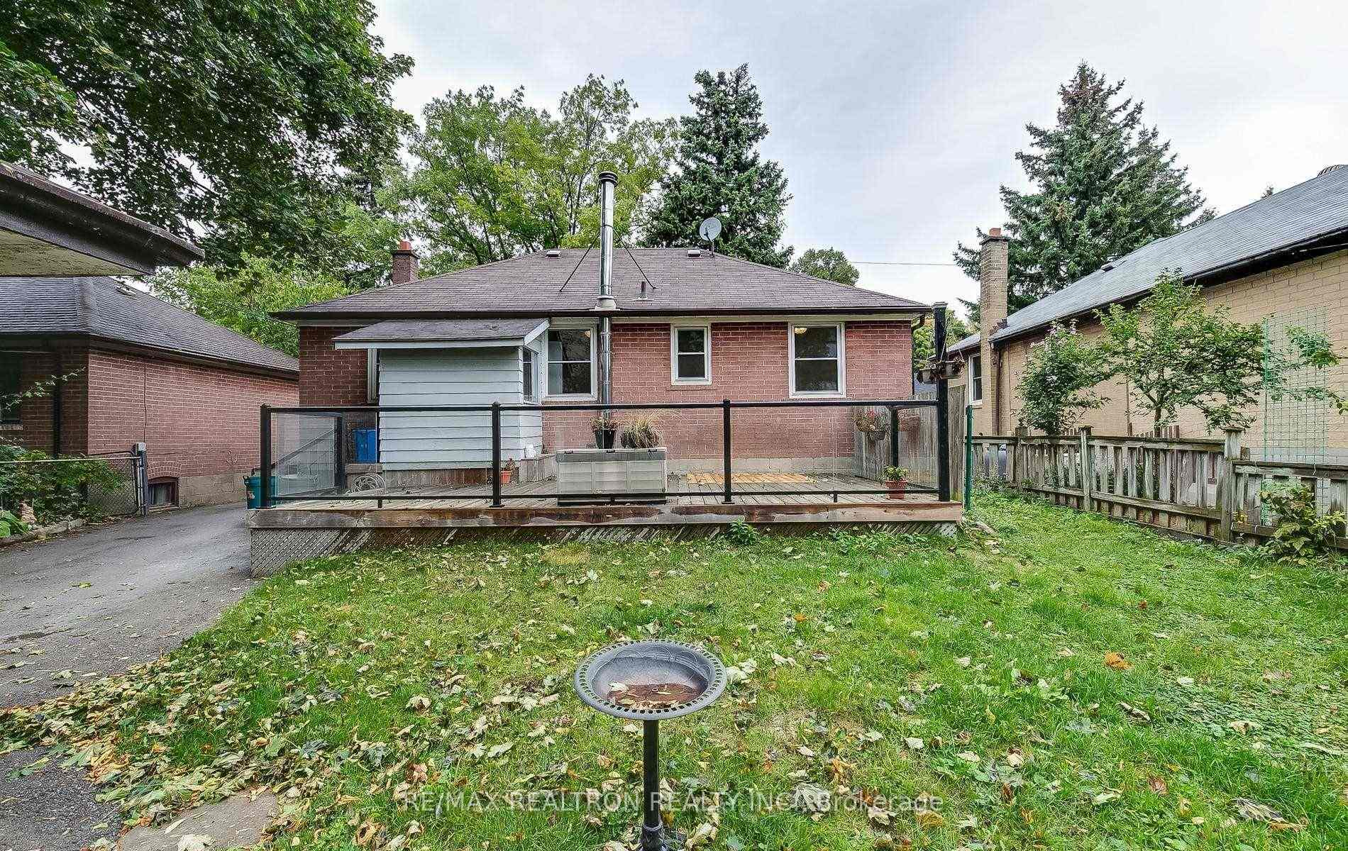 Photo 25 of 27 Highland Park, Markham, Grandview — HOMEH
