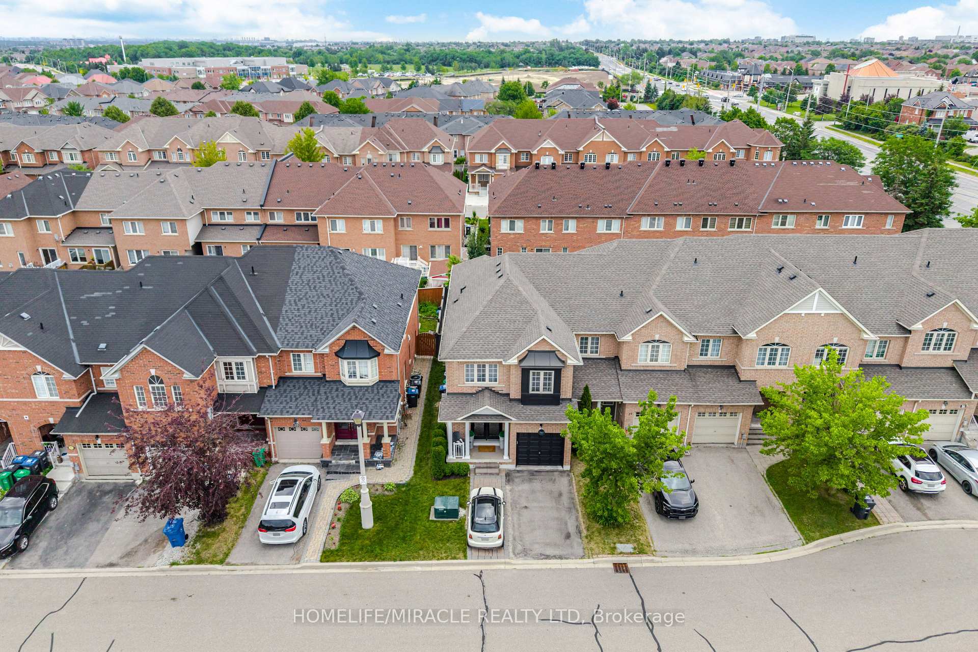 Photo 5 of 37 Lacebark Court, Brampton, Sandringham-Wellington — HOMEH