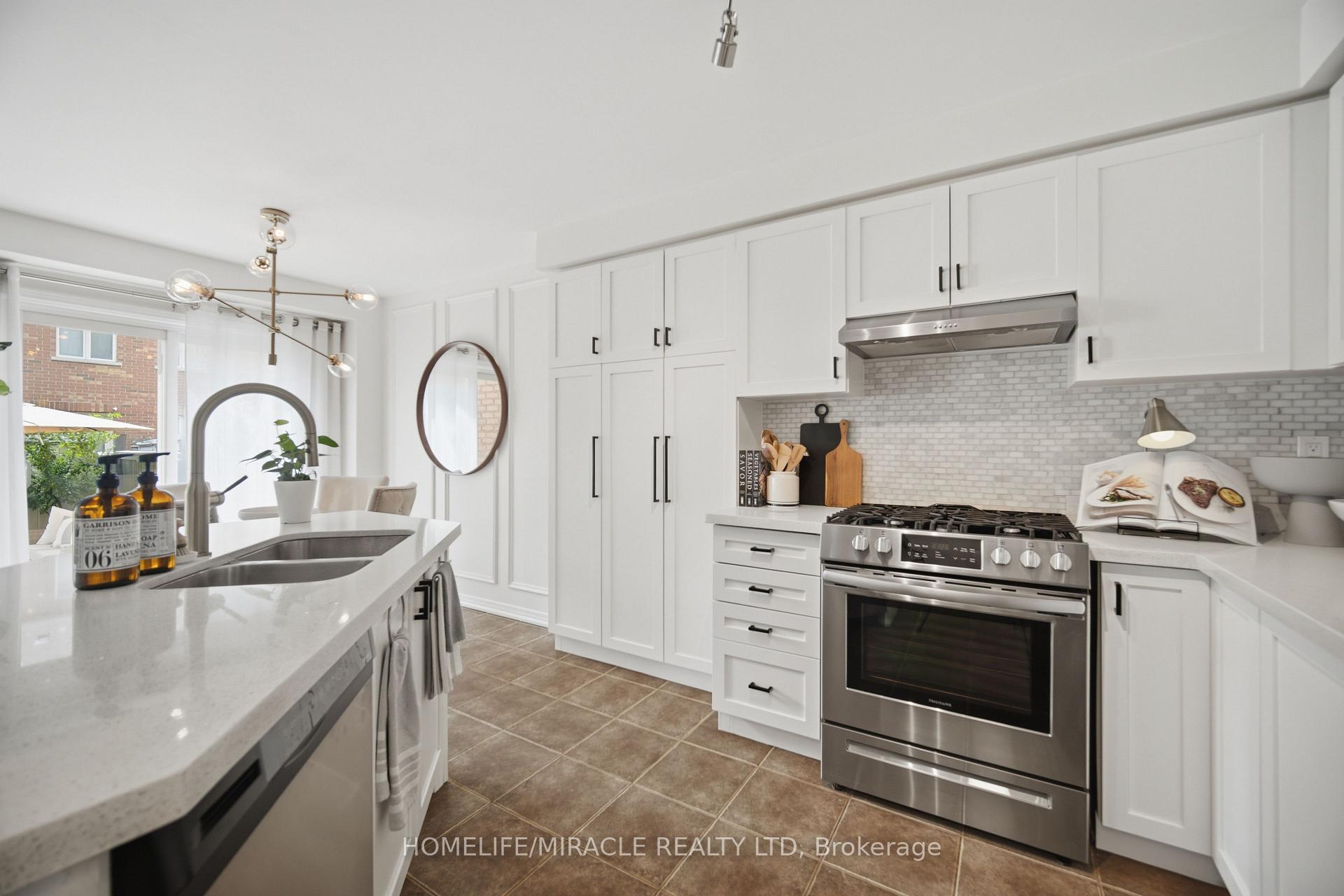 Photo 21 of 37 Lacebark Court, Brampton, Sandringham-Wellington — HOMEH