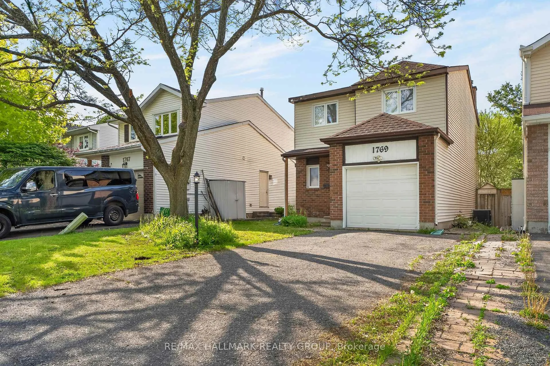 Photo 3 of 1769 Bromont Way, Ottawa, Chateauneuf — HOMEH