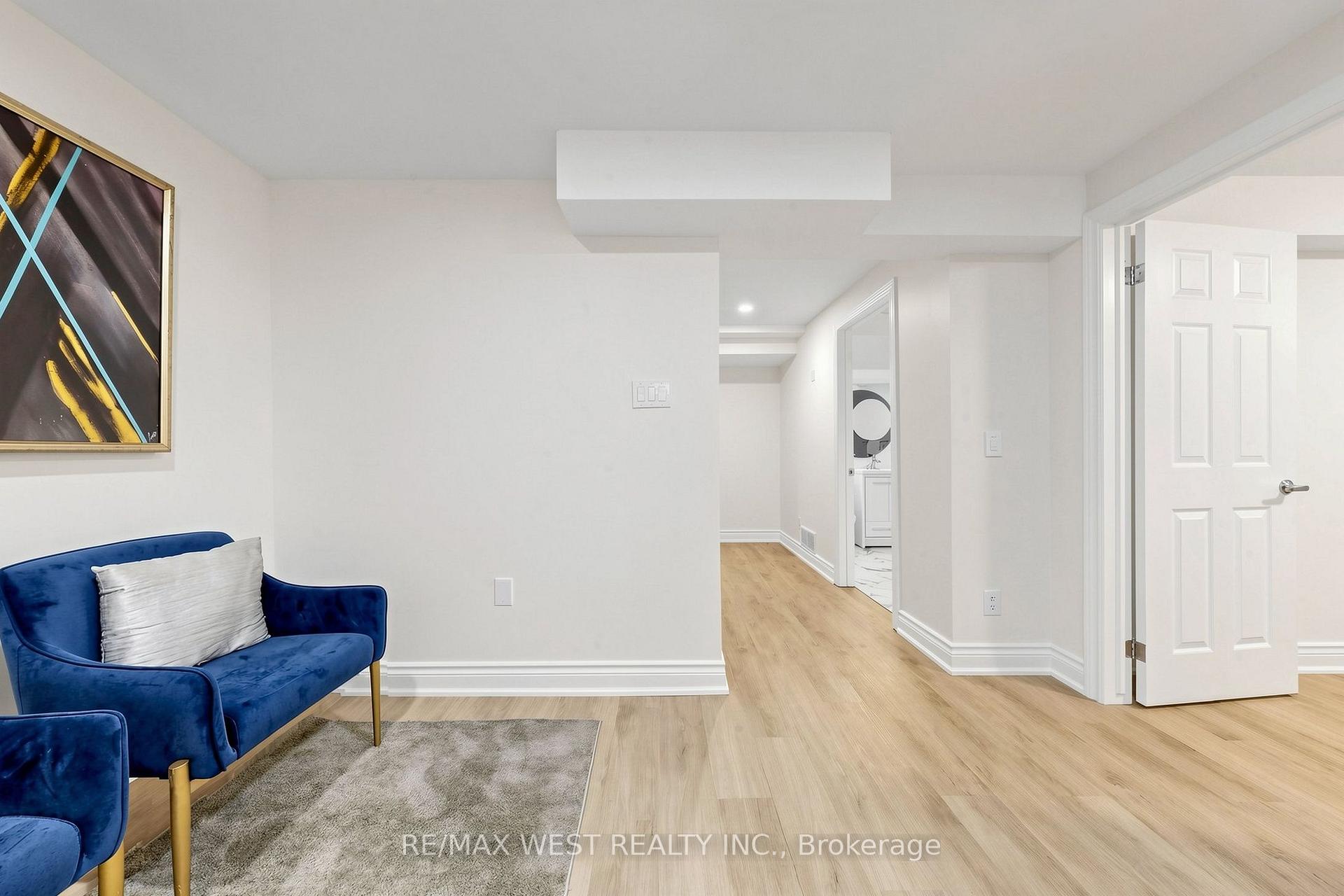 Photo 45 of 571 St Moritz Avenue, Waterloo, Clair Hills — HOMEH