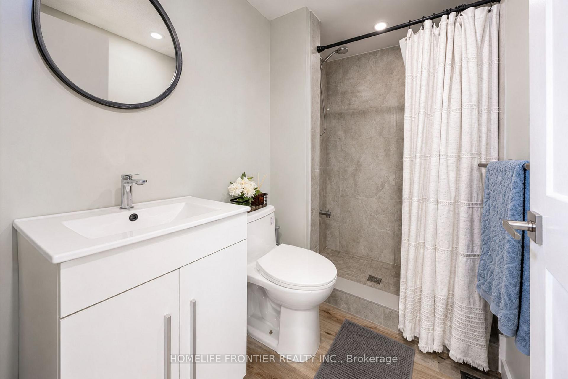 Photo 8 of 634 Gorham Street, Newmarket, Gorham-College Manor — HOMEH