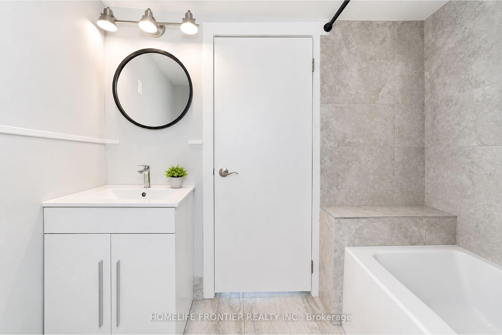 Photo 16 of 634 Gorham Street, Newmarket, Gorham-College Manor — HOMEH