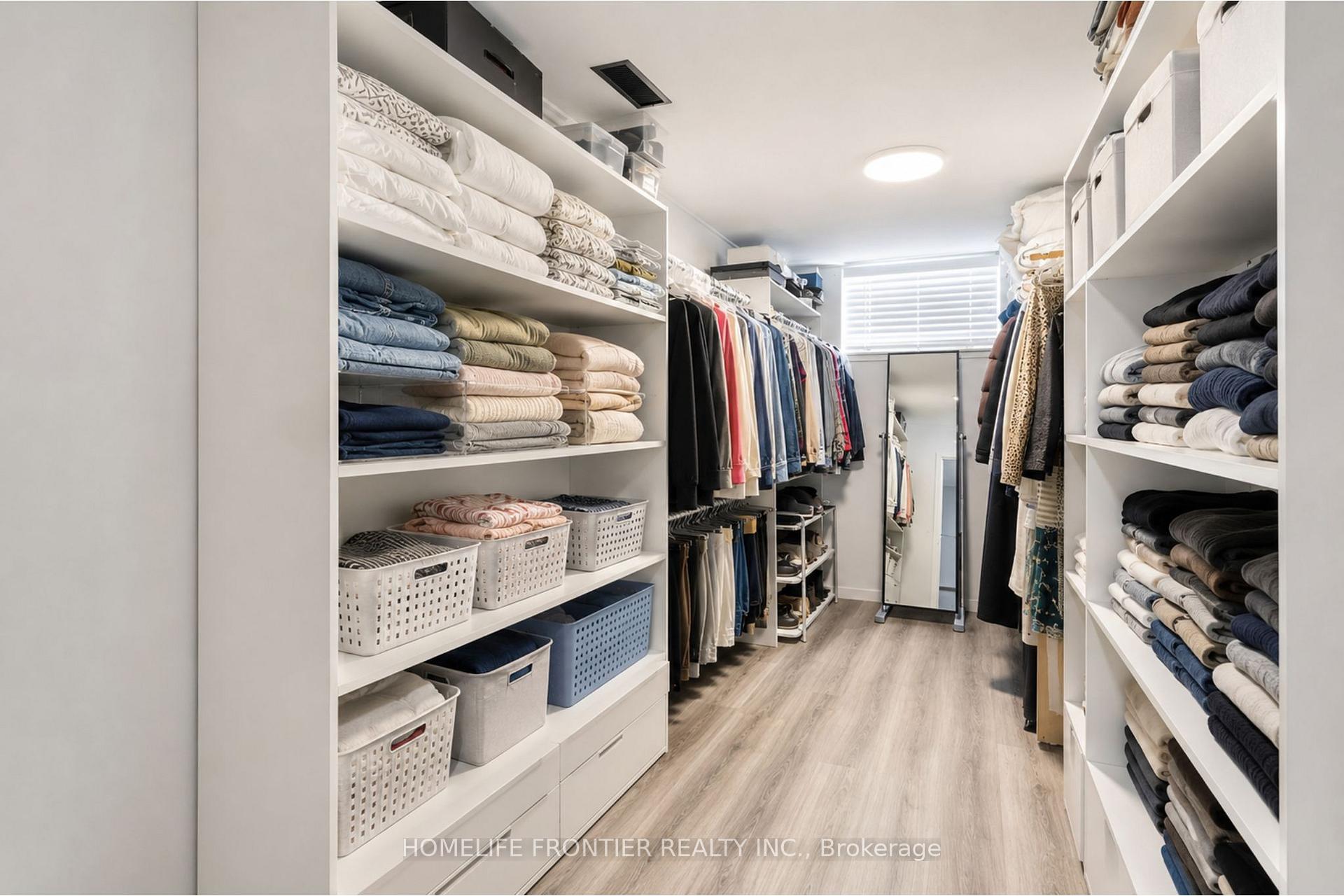 Photo 21 of 634 Gorham Street, Newmarket, Gorham-College Manor — HOMEH