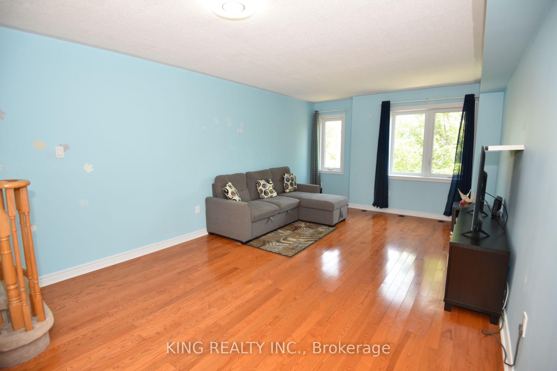 Photo 18 of 2817 Bur Oak Avenue, Markham, Cornell — HOMEH