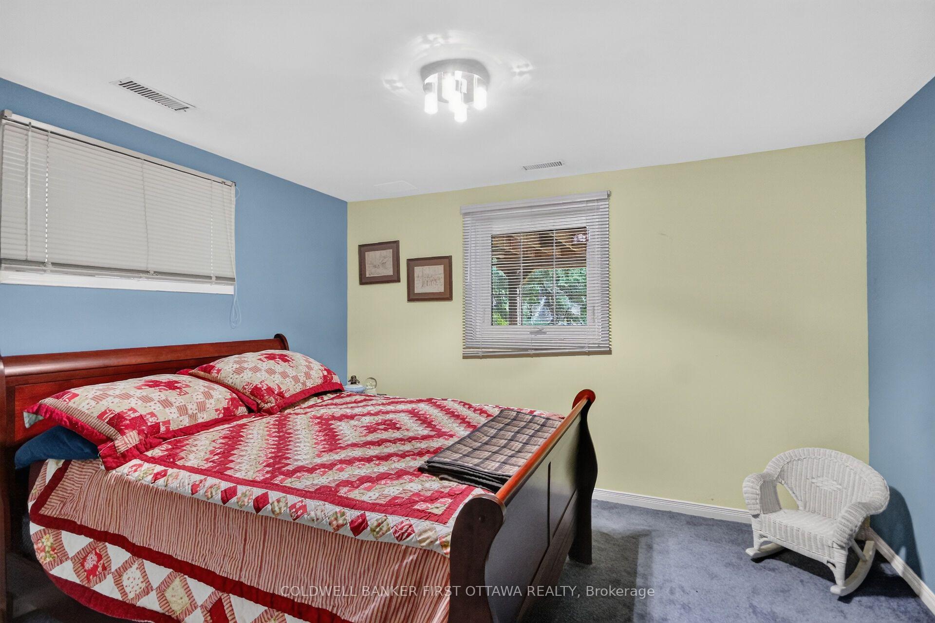 Photo 20 of 2014 River Road N, Ottawa, Manotick East to Manotick Station — HOMEH