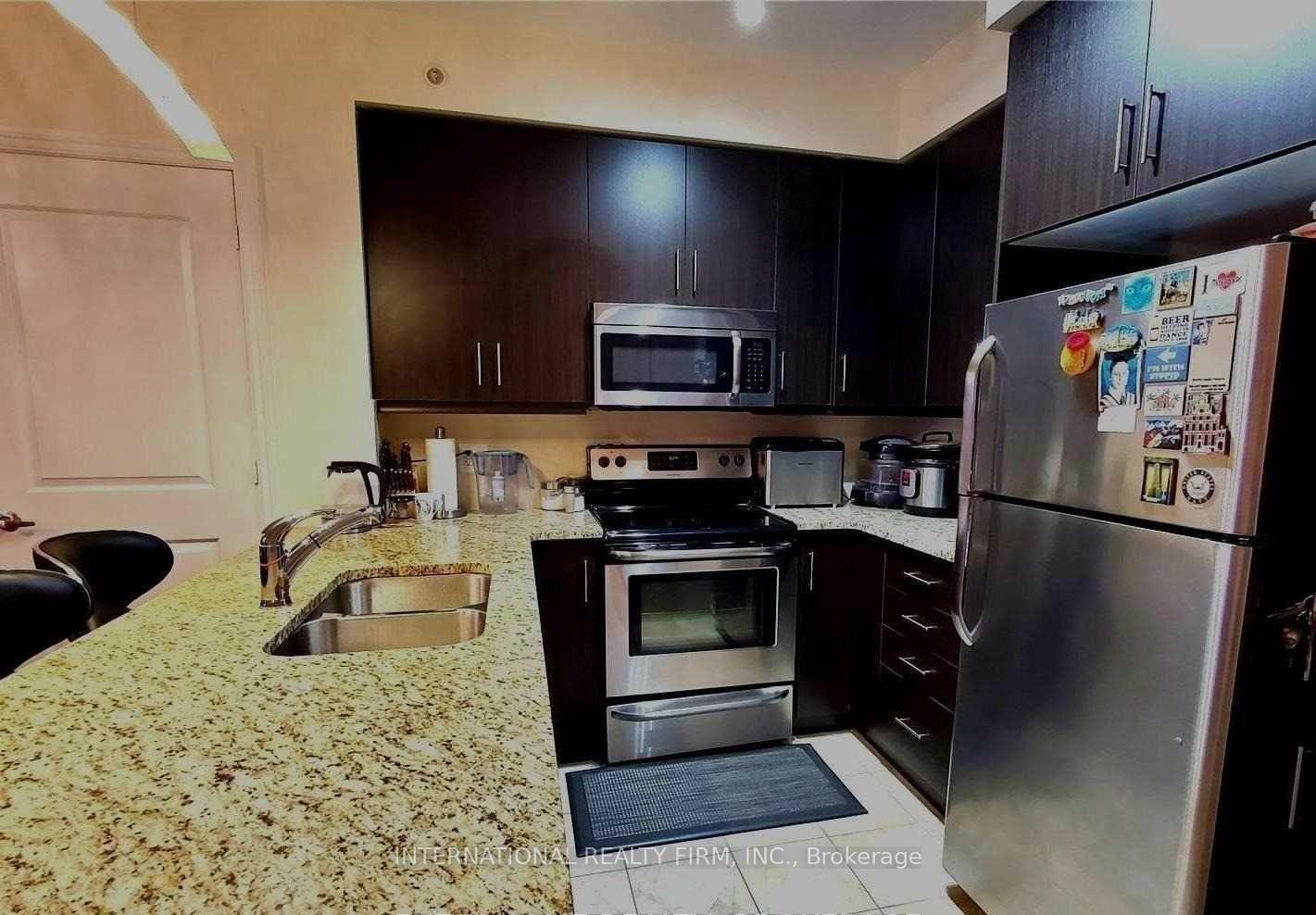 Photo 8 of Unit 708, 9255 Jane Street, Vaughan, Maple — HOMEH