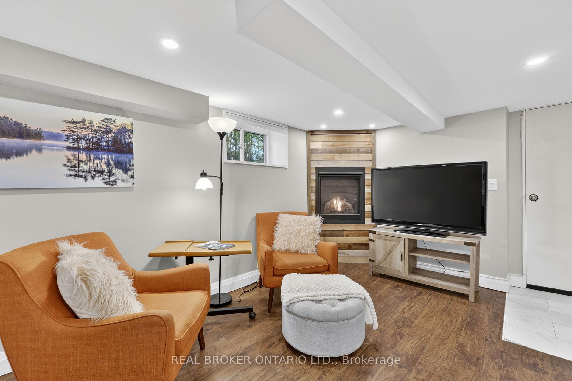 Photo 31 of 170 George Street, Gravenhurst, Muskoka (S) — HOMEH