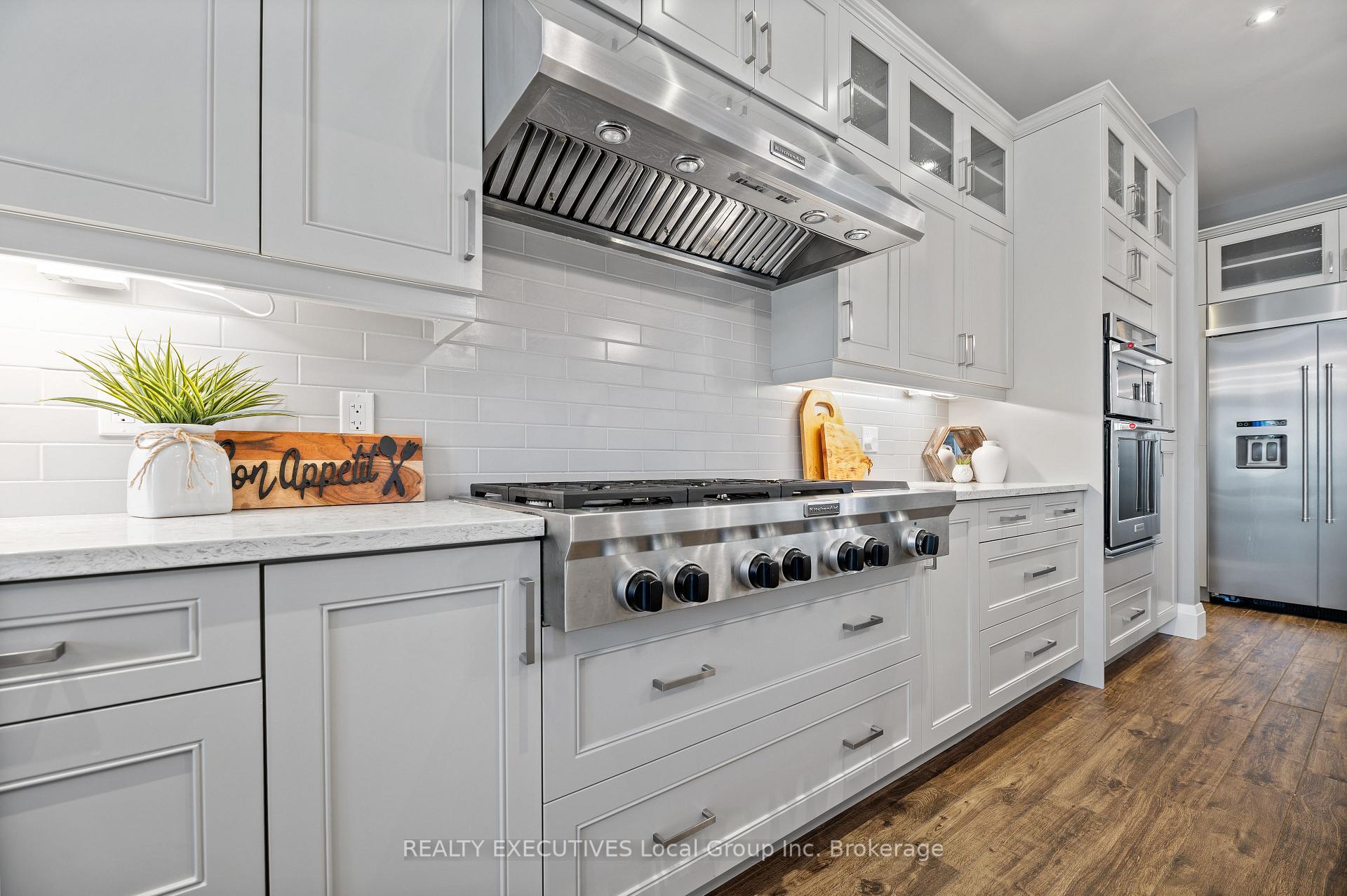 Photo 11 of 34 Sunrise Bay Drive, Callander — HOMEH