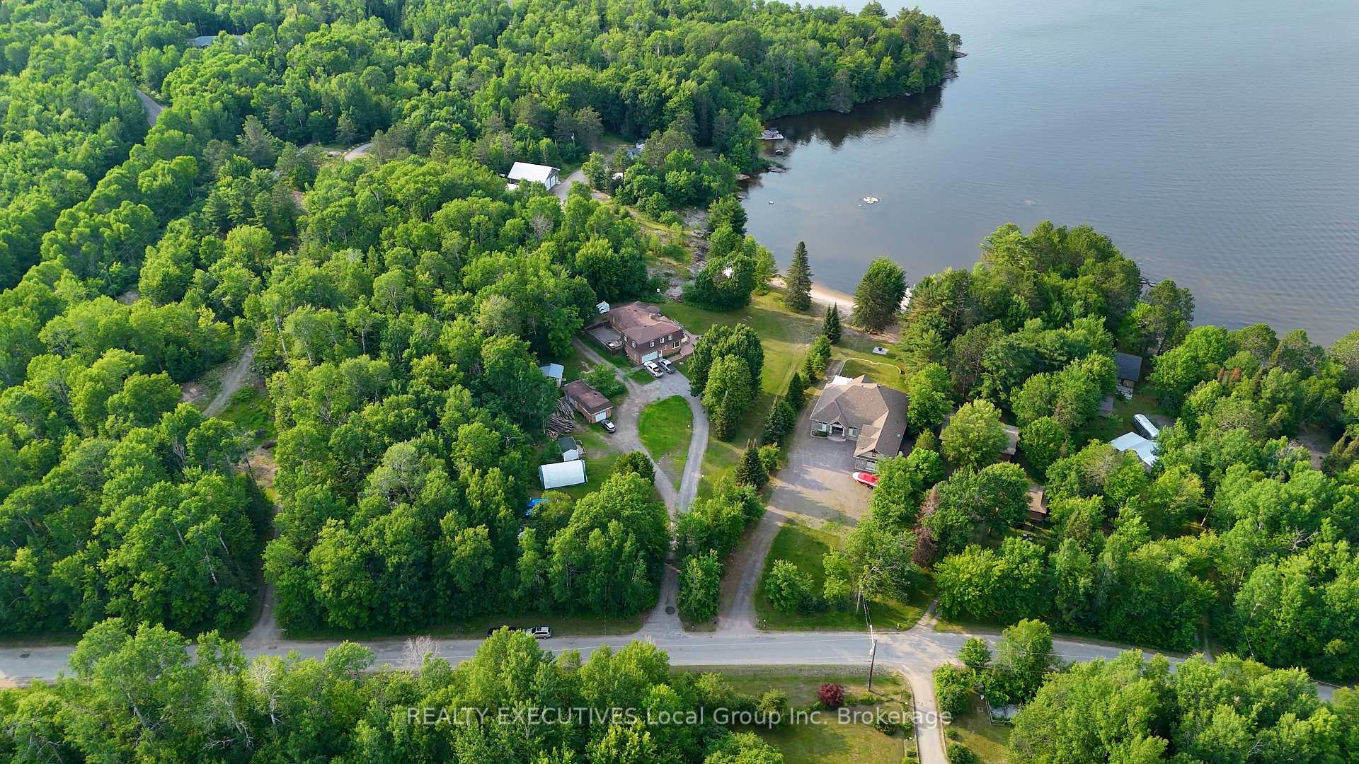 Photo 41 of 34 Sunrise Bay Drive, Callander — HOMEH