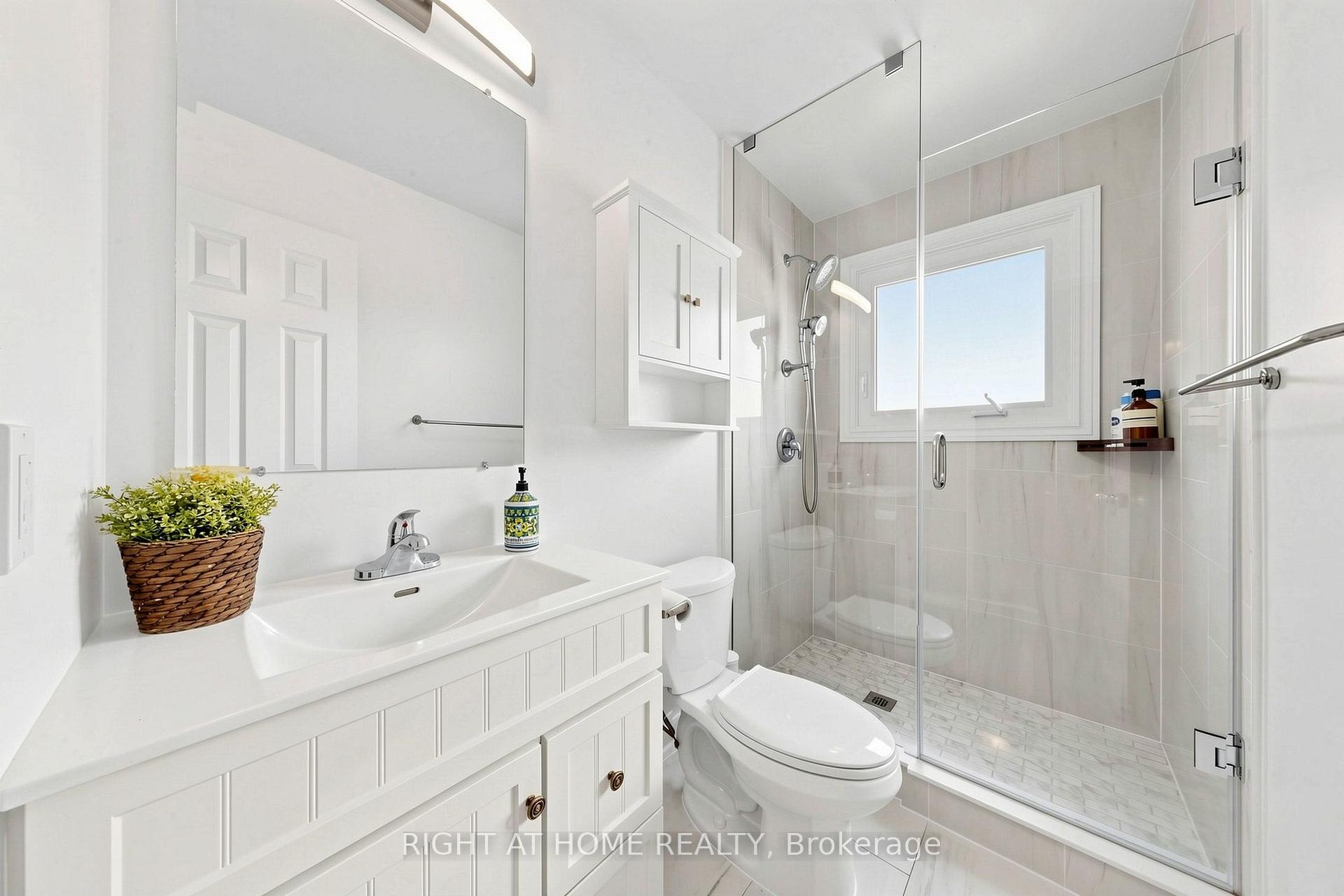 Photo 21 of 2614 Pollard Drive, Mississauga, Erindale — HOMEH