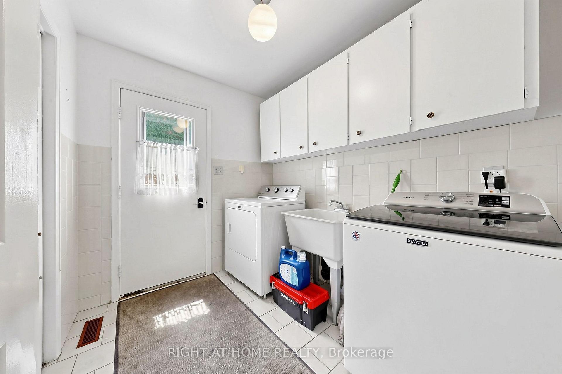 Photo 22 of 2614 Pollard Drive, Mississauga, Erindale — HOMEH