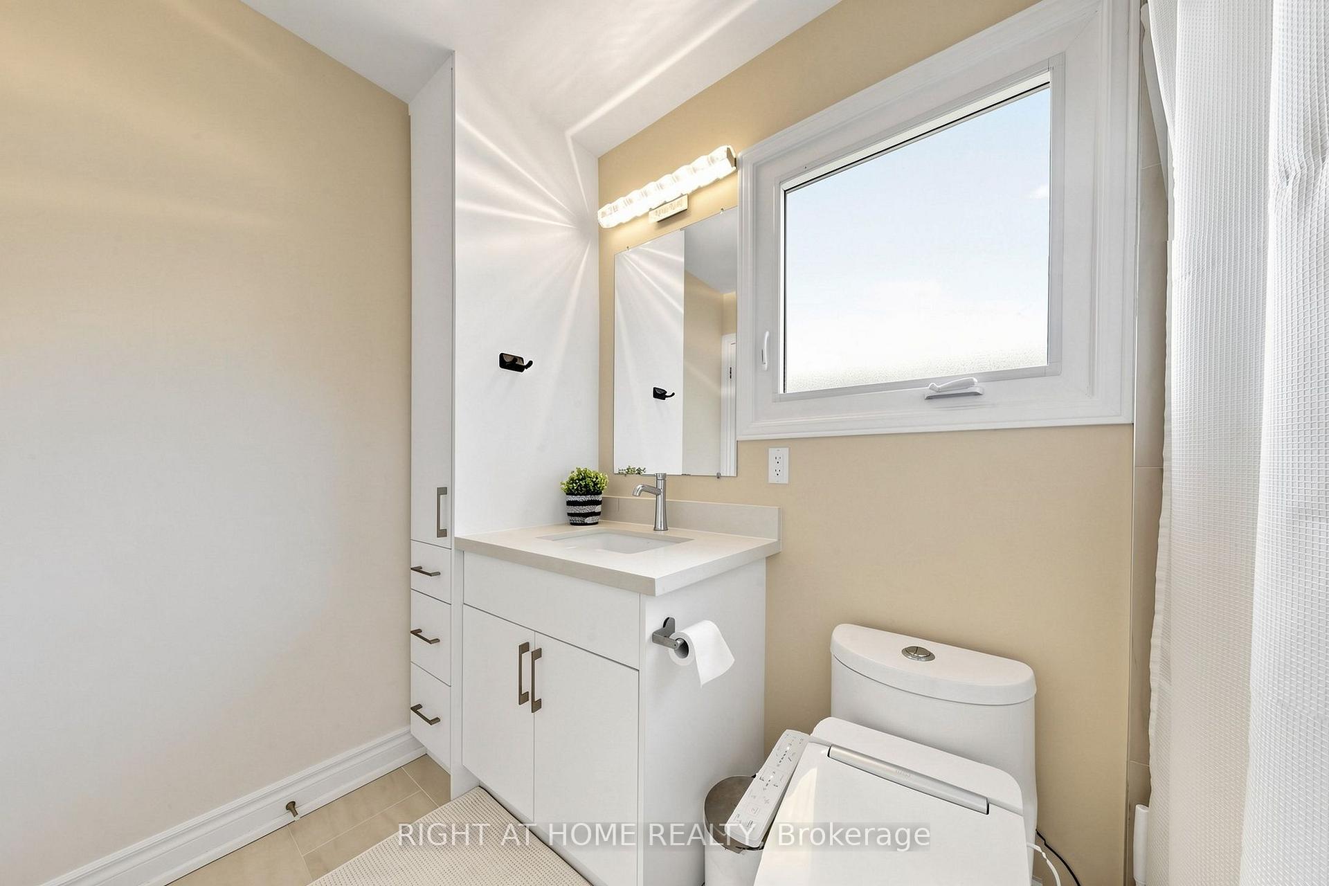 Photo 28 of 2614 Pollard Drive, Mississauga, Erindale — HOMEH