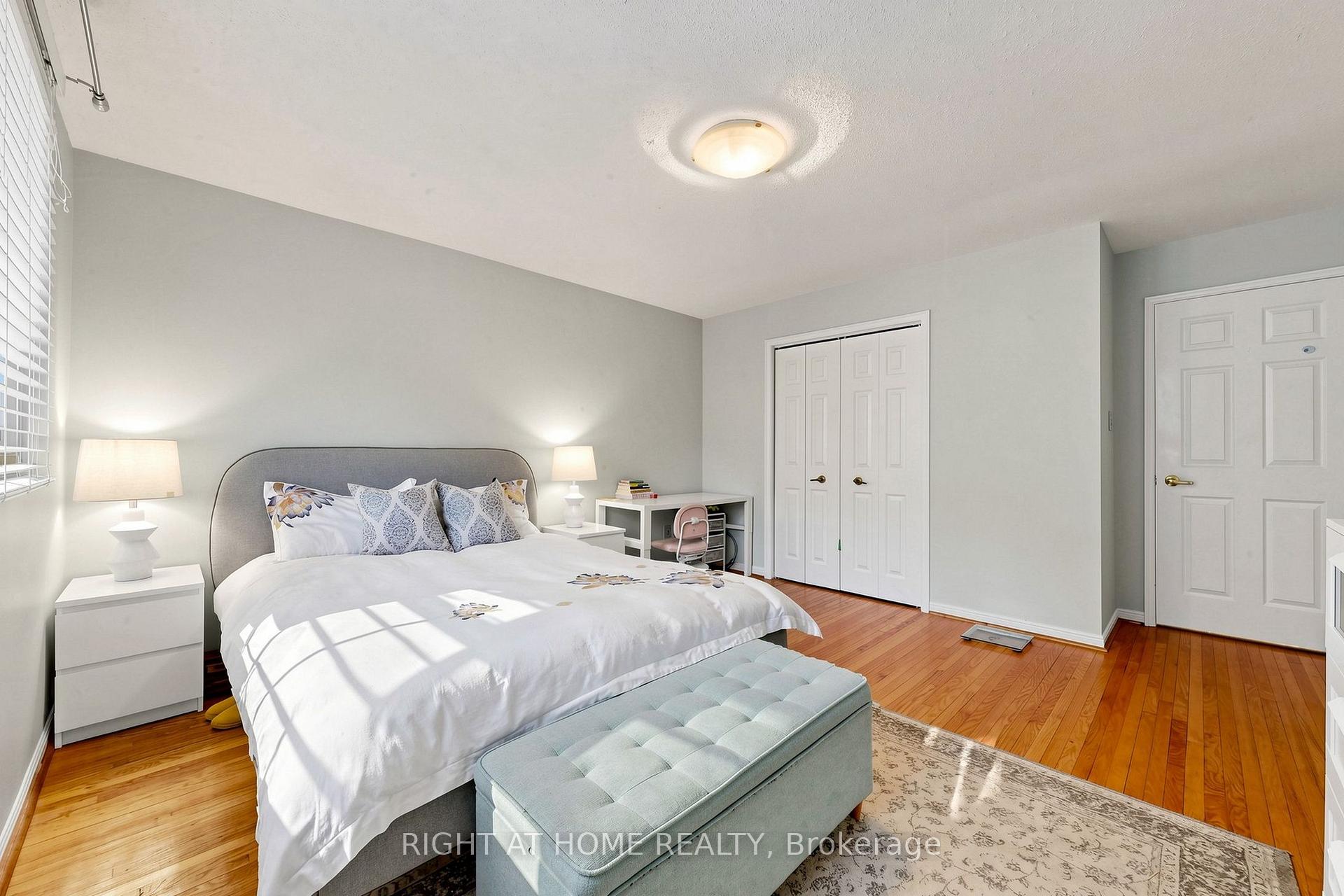 Photo 29 of 2614 Pollard Drive, Mississauga, Erindale — HOMEH