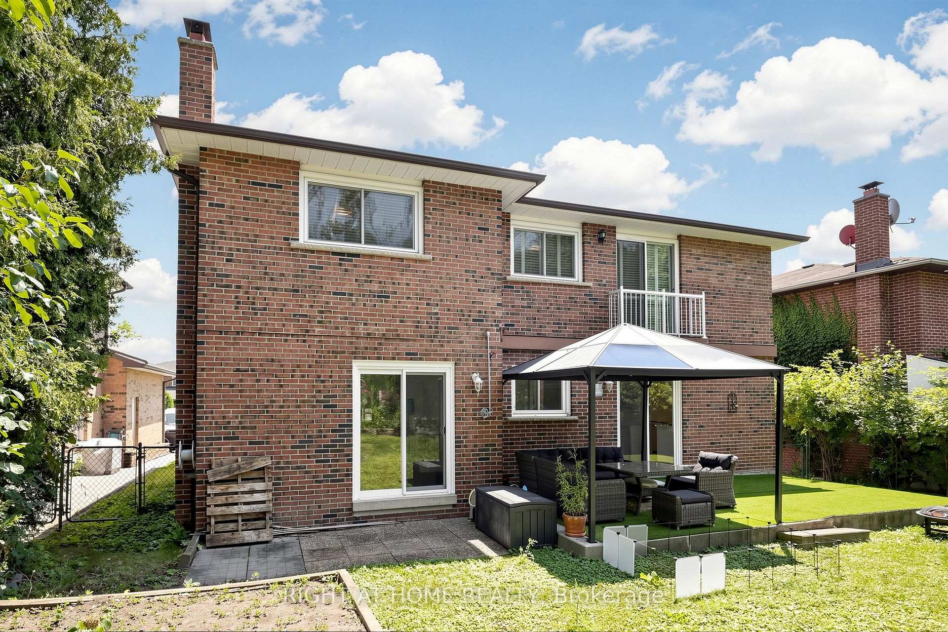 Photo 47 of 2614 Pollard Drive, Mississauga, Erindale — HOMEH