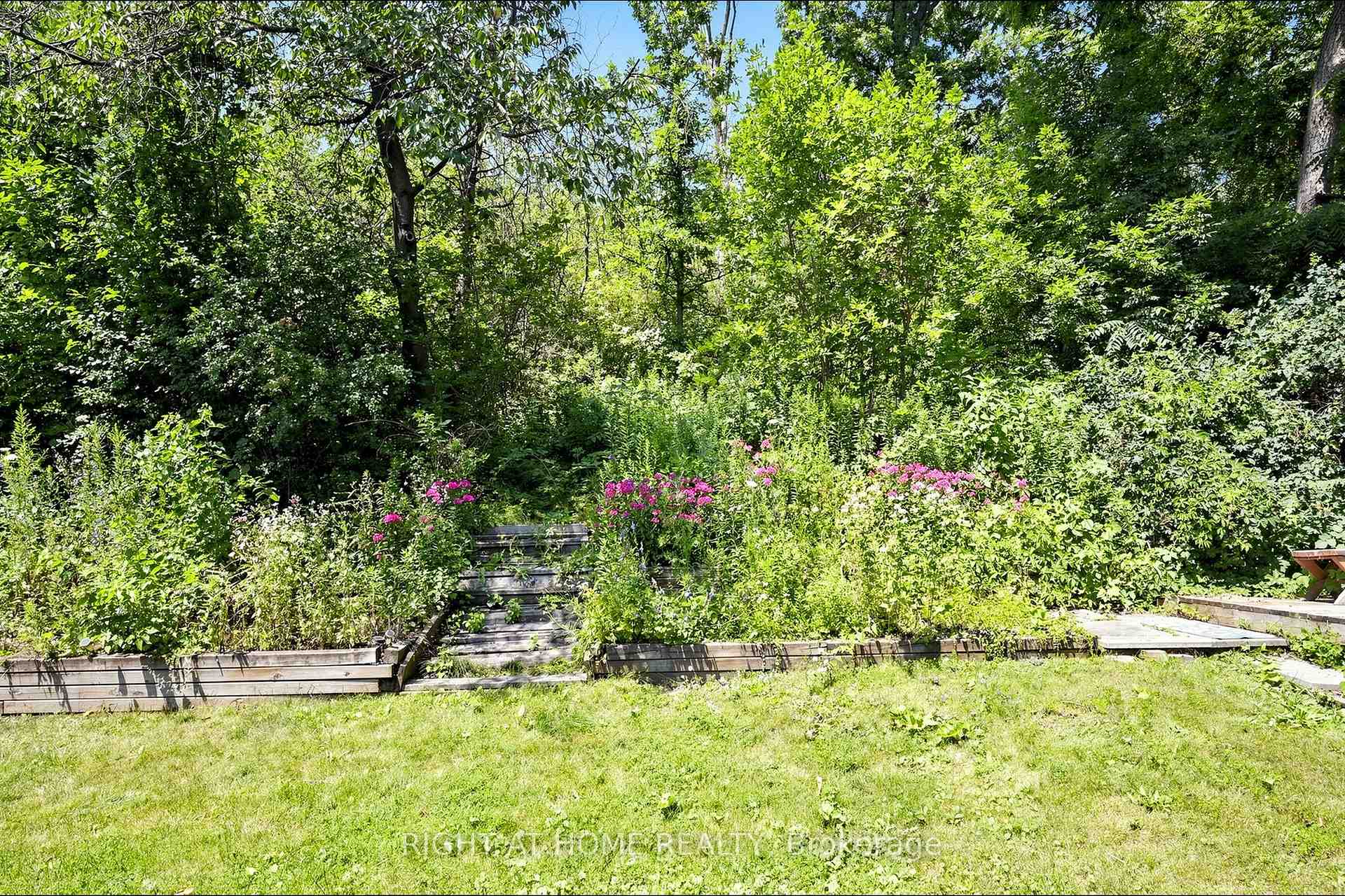 Photo 50 of 2614 Pollard Drive, Mississauga, Erindale — HOMEH
