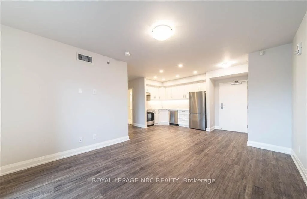 Photo 10 of Unit 508, 5698 Main Street, Niagara Falls, Hospital — HOMEH