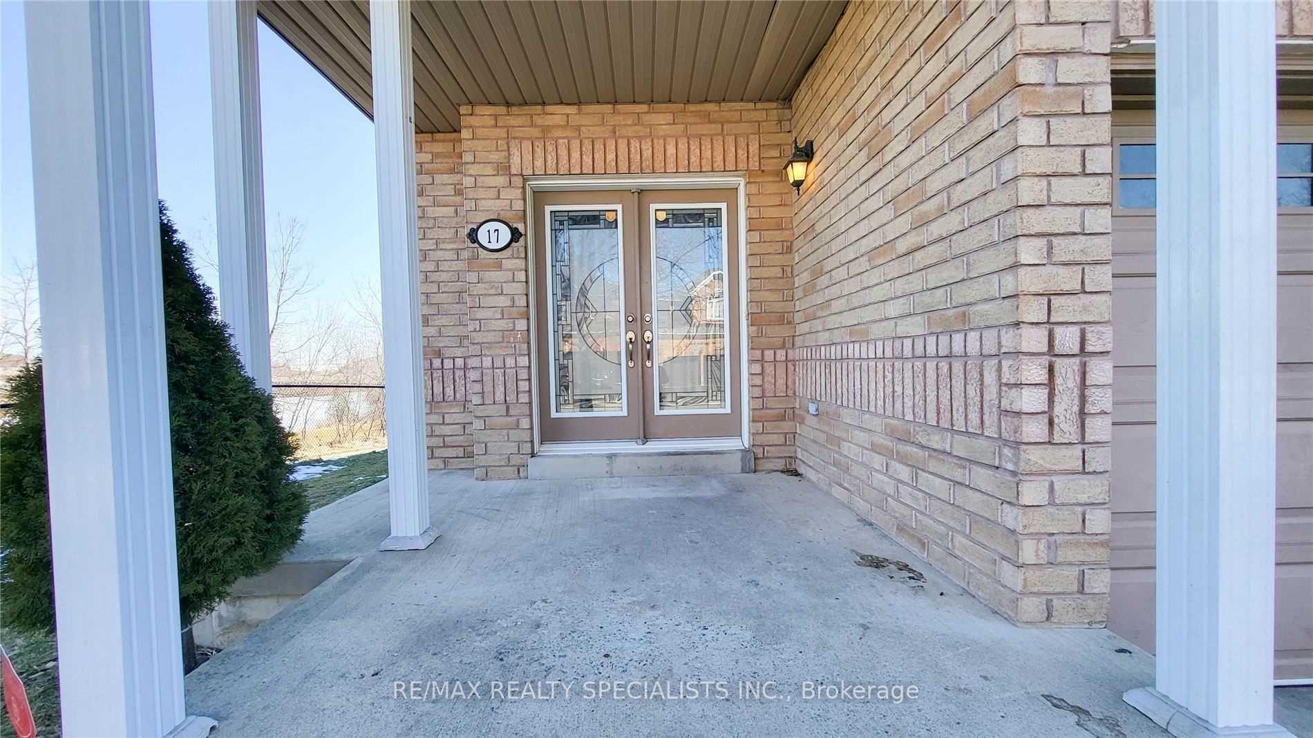 Photo 2 of 17 Iron Block Drive, Brampton, Northwest Sandalwood Parkway — HOMEH